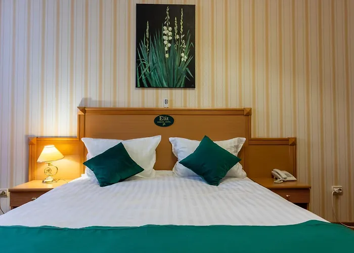 Elit Garden Hotel