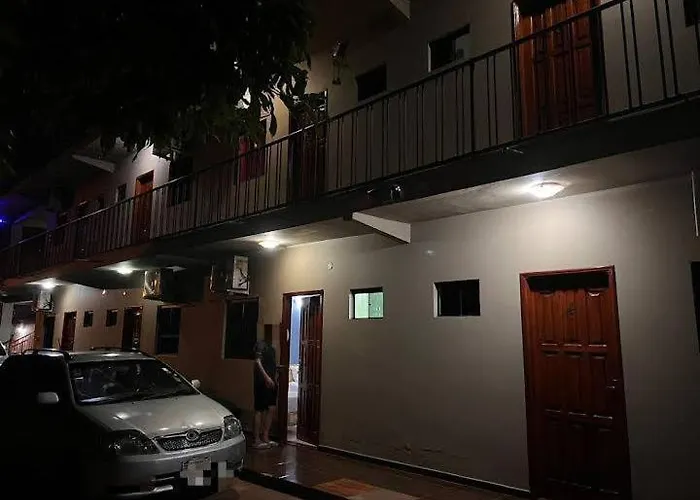 Marina Hotel