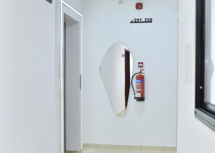 Impavid Hotel