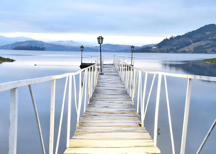 Hotel Big Day - Acceso Al Lago