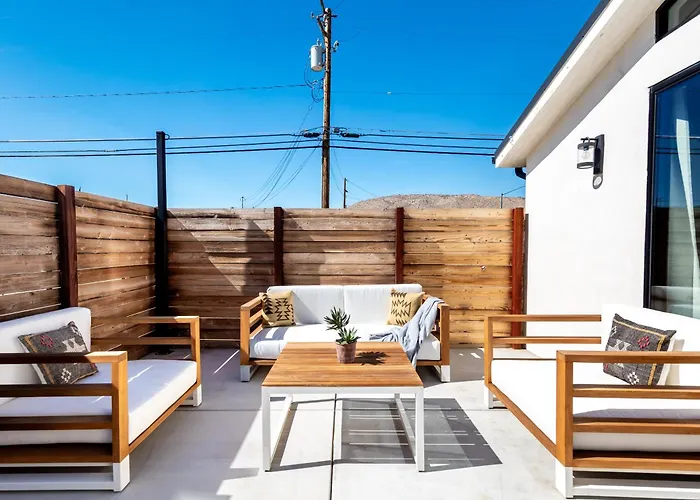 The Roadrunner Boutique Motel