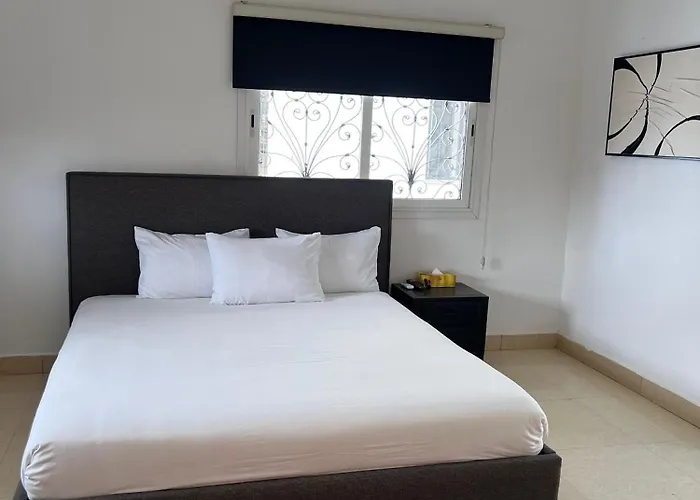 Blue House Hotel