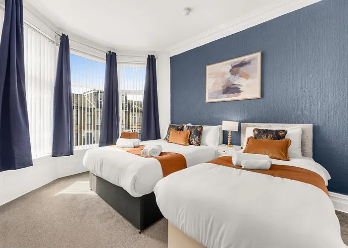 Ember House - Self Check-In, 2 Mins To The Beach