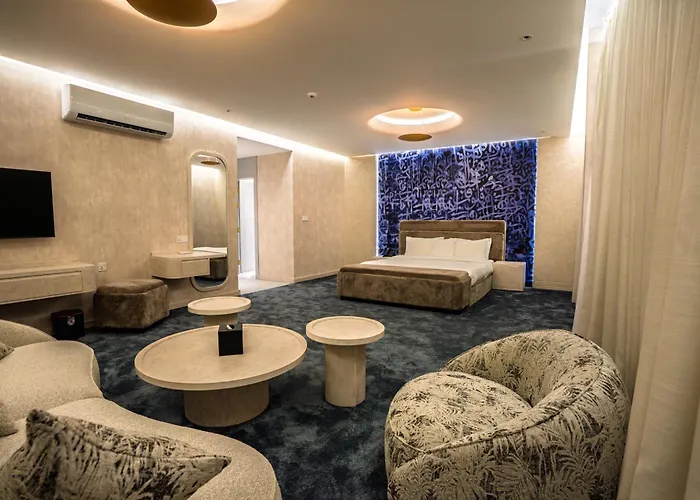 Twelve Hotel