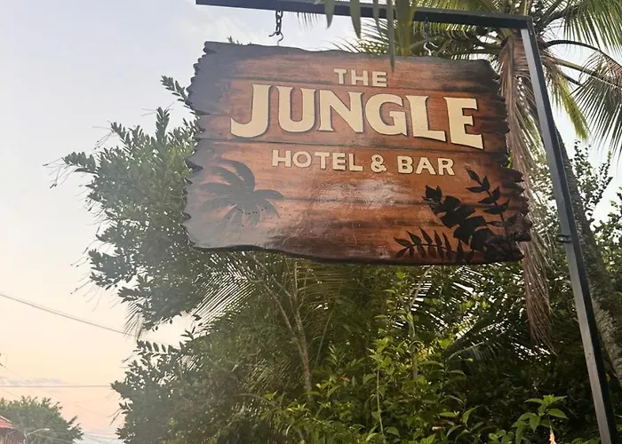The Jungle Hotel And Bar