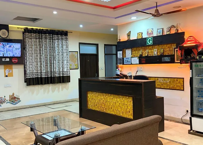 Hotel Albie Stay,Near Railway Station Chandigarh