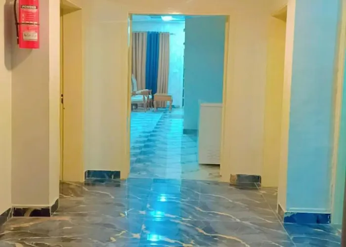 Hotel Galaxy Razidor Multan