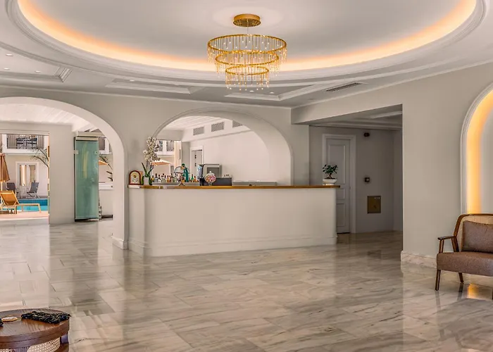 Royal Nidri Suites