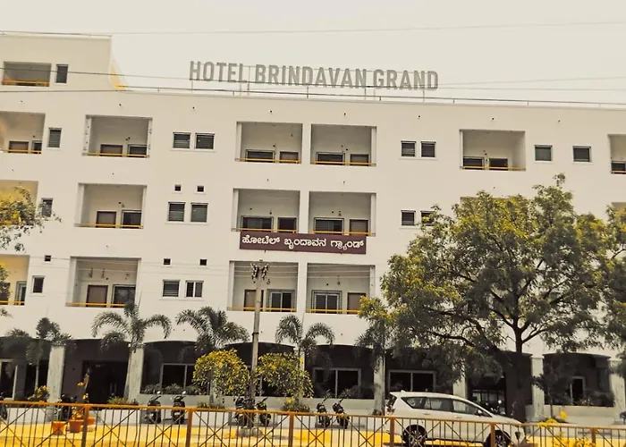 Hotel Brindavan Grand