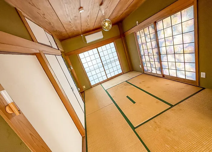 上屋敷海岸通り