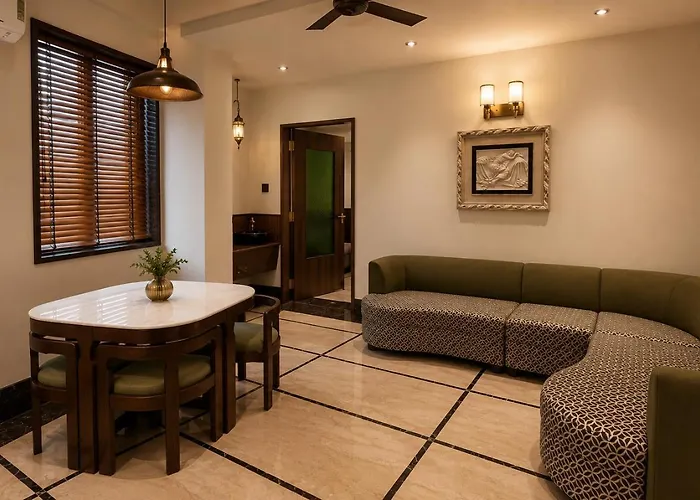 Hotel Mulki International