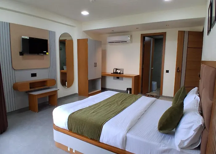 Hotel Sun Park Vadodara