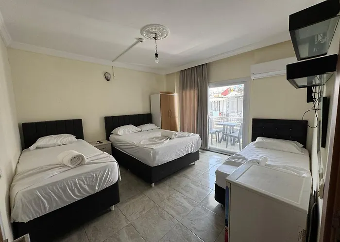Holiday Hotel
