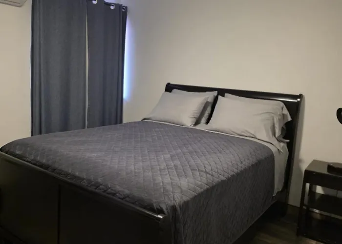 Hotel Y Suites Panda