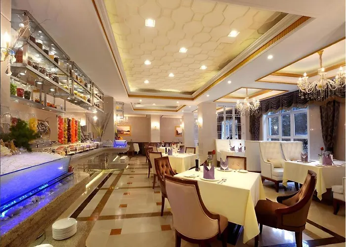 Mianyang Field Hotel