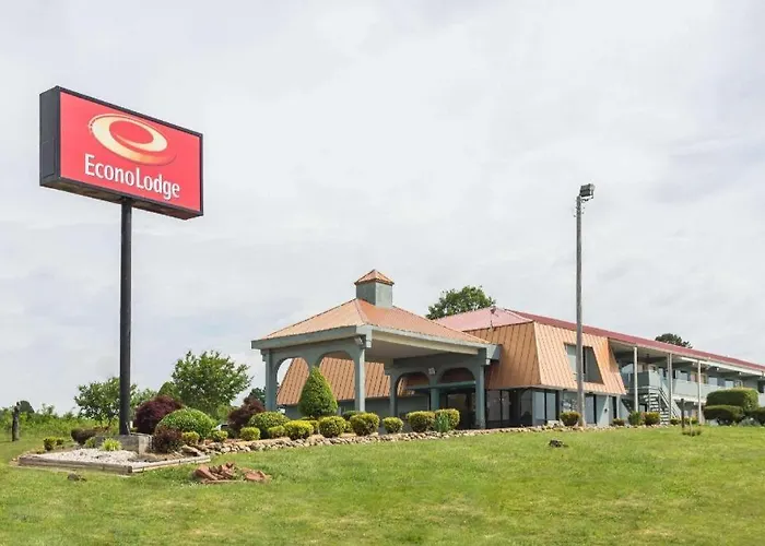 Econo Lodge White Pine Morristown I-81 & I-40 Split