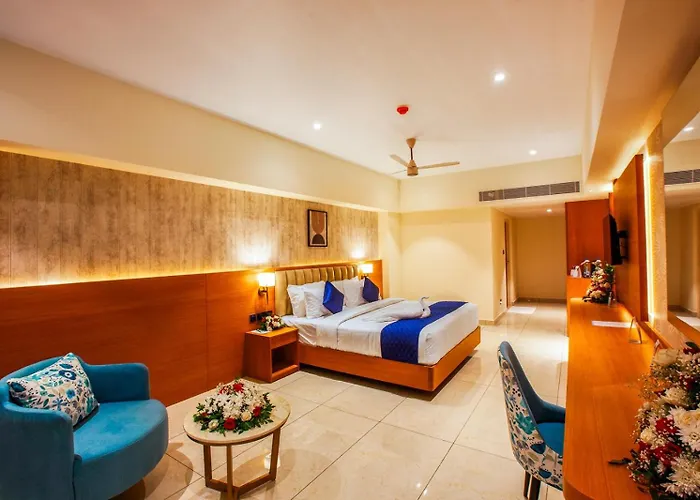 Grand Royal Residency