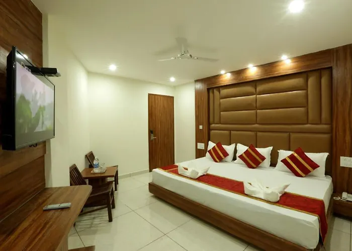 Hotel Katra Grand