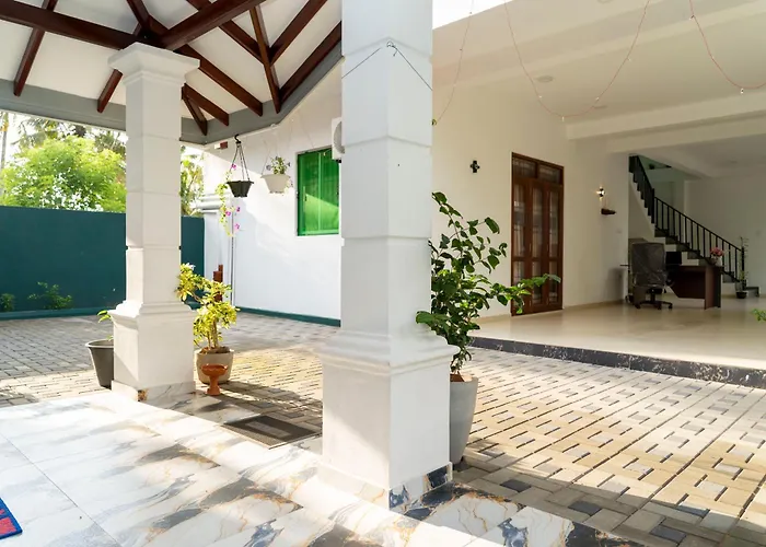 Jy Apartments