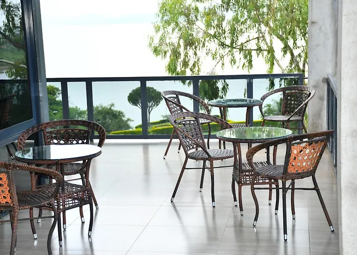The Golden Rays Resort