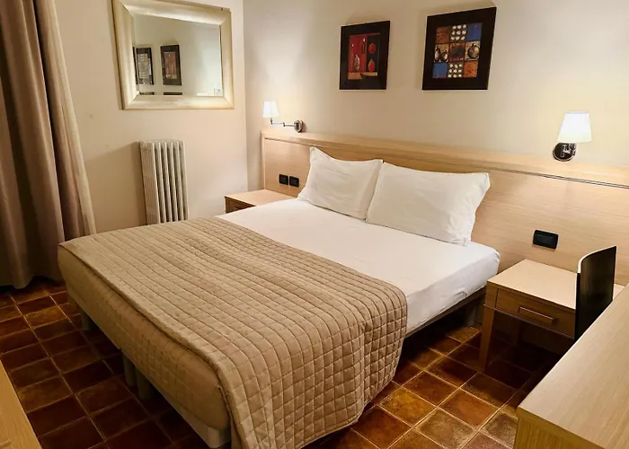 HOTEL Monte Cimone