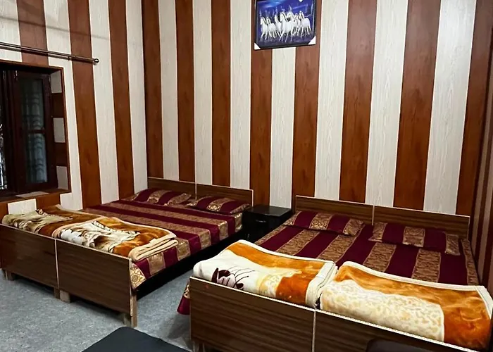 Khushraali Hotel And Restaurant