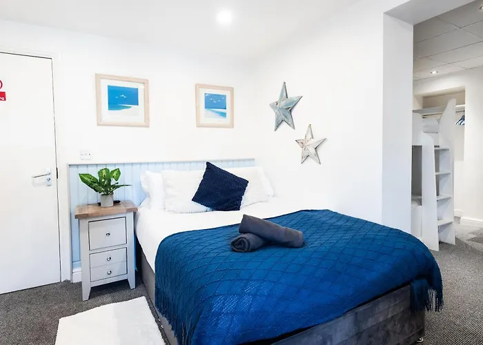 Tower Family Rooms At The Wellington By Guestz