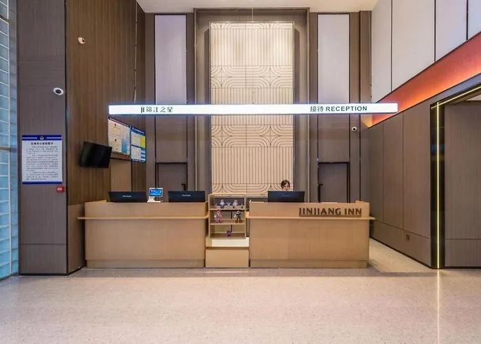 Jinjiang Inn Beihai Beibuwan Square Branch