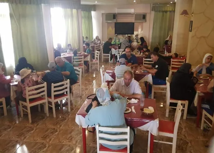 New Sandy Hotel