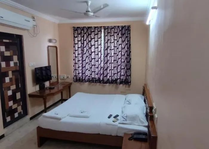 Hotel Shri Annalakshmi Lodge