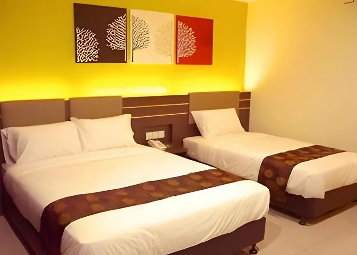 Gm Holiday Hotel