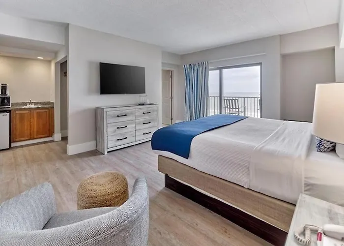 Henlopen Oceanfront Hotel