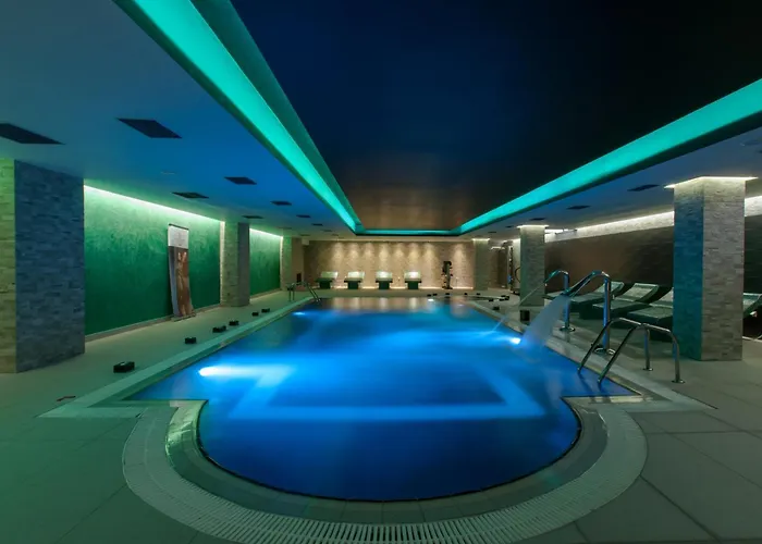 Arty Grand Hotel