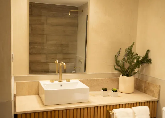 Atelier Petit Hotel