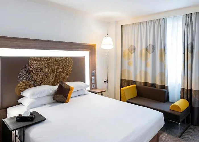 Rénéa Hotel