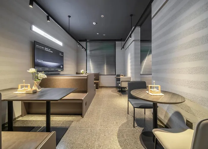 Atour Light Hotel Yanji Department Store West Market