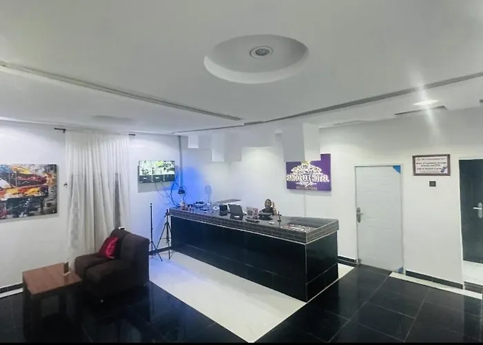 Pandorax Hotel Oluku