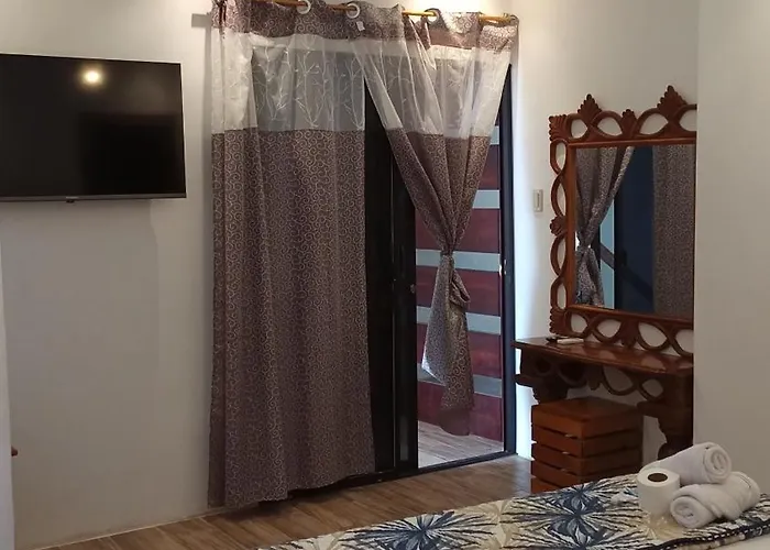 Hostal Fragata Puerto López
