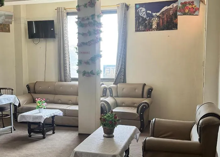 Yasin Holiday Hotel