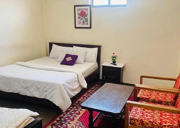 Yasin Holiday Hotel