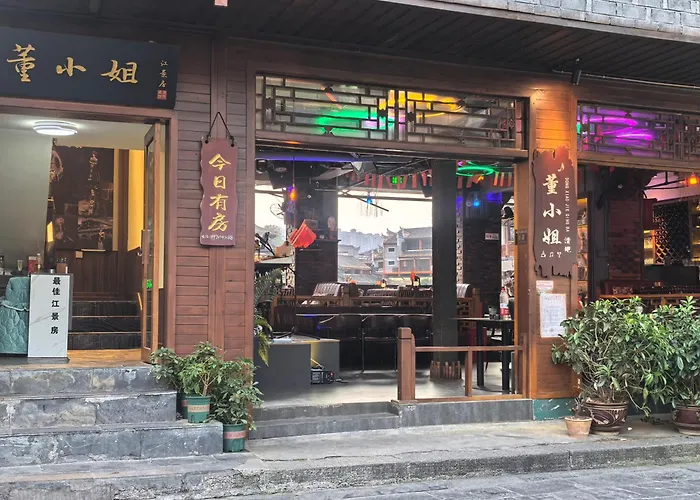 Miss Dong'S River View Homestay