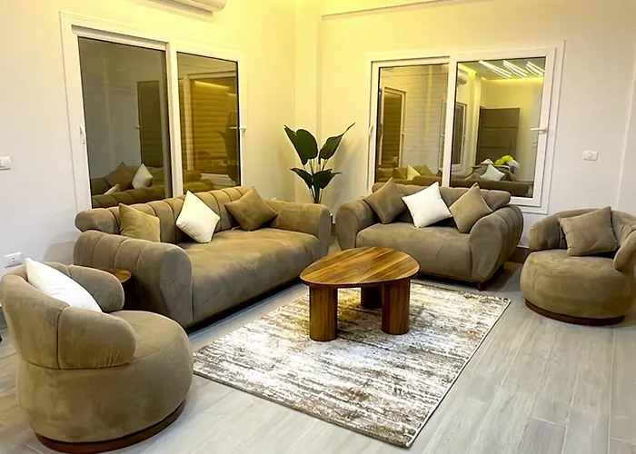 Maya Mia Boutique