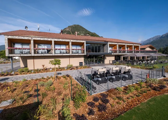 Continental Golf Resort