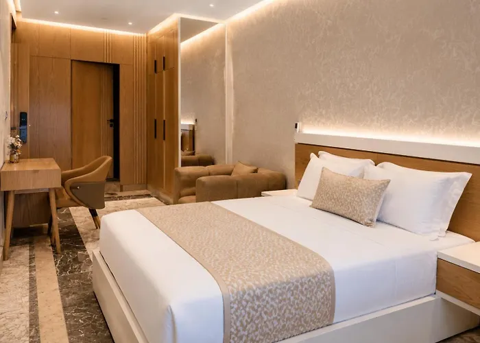 Hotel Aguelmam