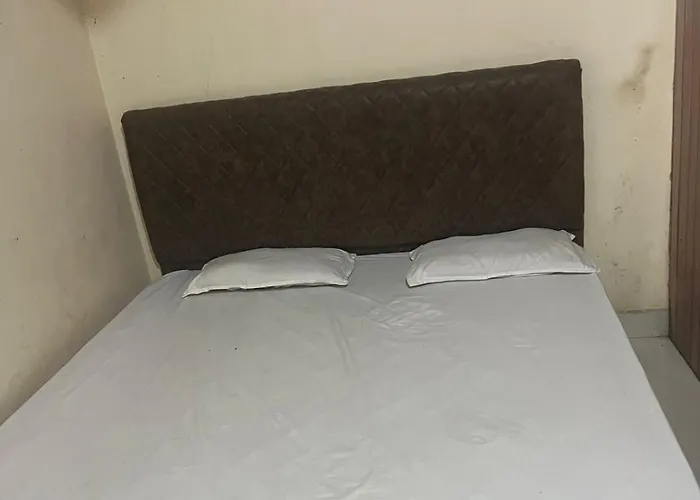 Skyline Hotel