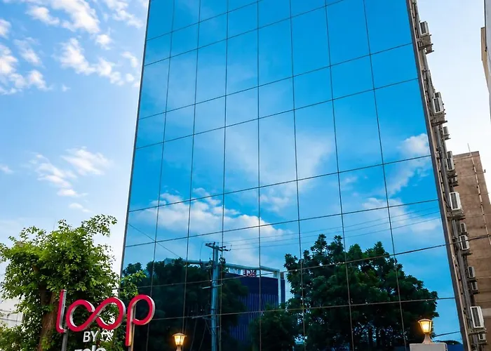 Loop By Zolo Financial District, Hyderabad