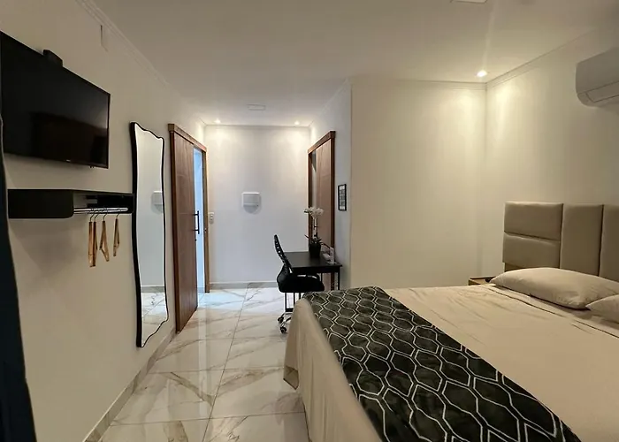 Hotel Suite Aurora