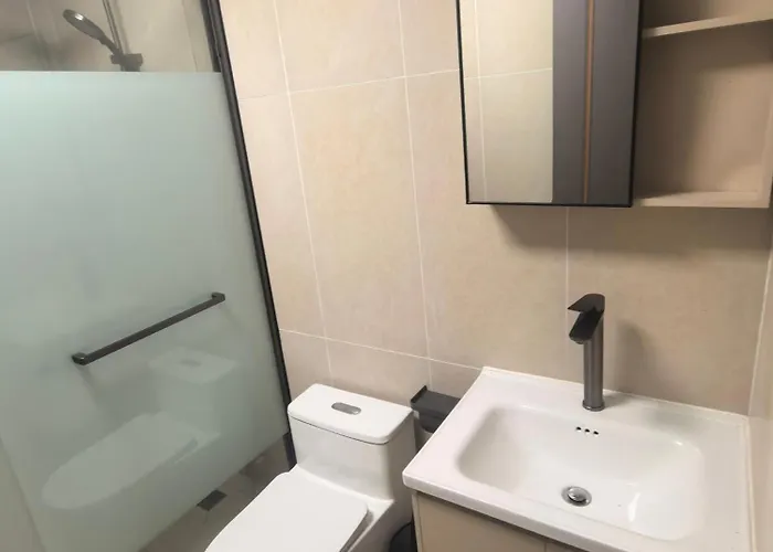 #1 Diamond Hotel And Residences