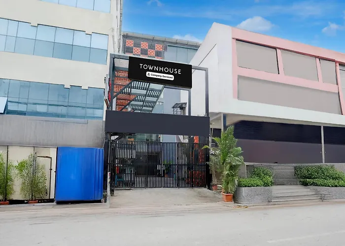 Super Townhouse Durgi Guddi Shivamogga Formerly Karthik Bhavan