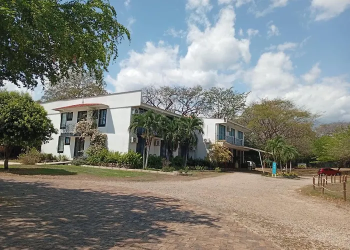 Hotel Campestre Y Centro De Convenciones Saman Del Rio